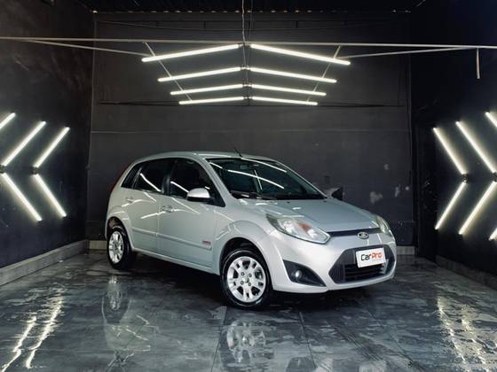 FORD FIESTA 1.6 MPI CLASS HATCH 8V FLEX 4P MANUAL FORD FIESTA 1.6 MPI CLASS HATCH 8V FLEX 4P MANUAL